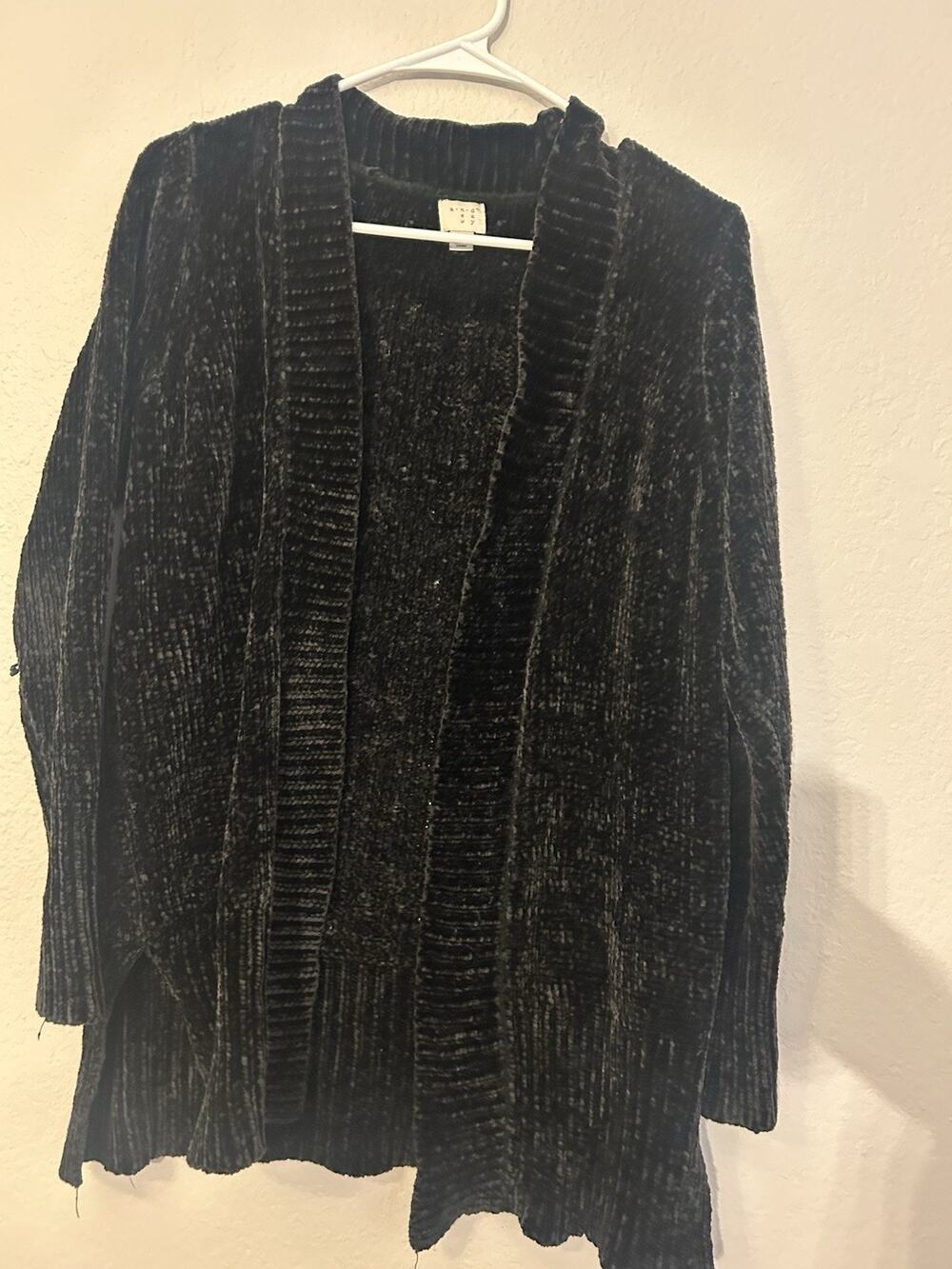 A New Day Women's Black Polyester Knit V-Neck Long Sleeve Cardigan Sweater XS